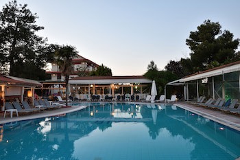 Four Seasons Hotel