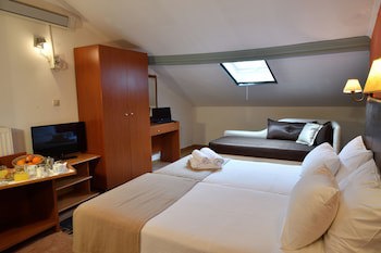 Four Seasons Hotel