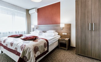 Hotel Gromada Pila