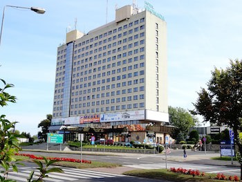 Hotel Gromada Pila