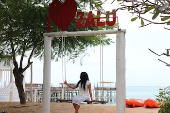 Essque Zalu Zanzibar