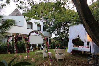 Essque Zalu Zanzibar