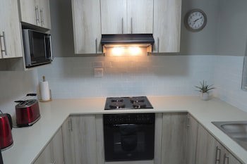 Dunton Guest House