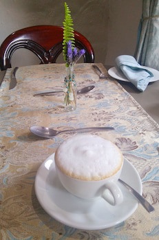 Dunton Guest House