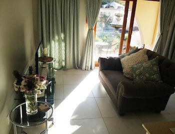 Dunton Guest House