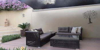 Dunton Guest House