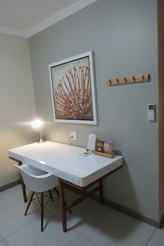 Dunton Guest House