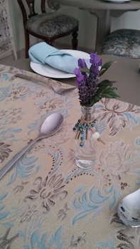 Dunton Guest House