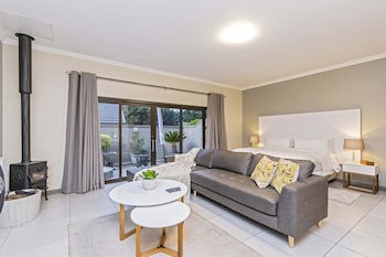 Dunton Guest House