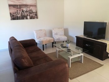 Dunton Guest House