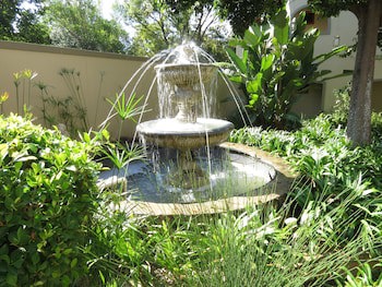 Dunton Guest House