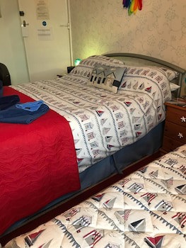 Lyndsay Guest House