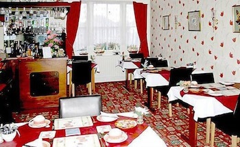 Lyndsay Guest House