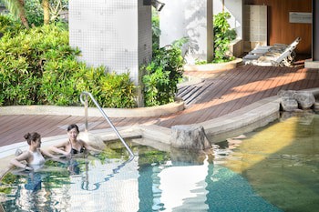Evergreen Resort Hotel (Jiaosi)