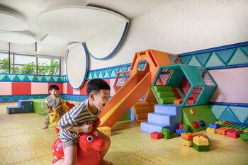 Evergreen Resort Hotel (Jiaosi)