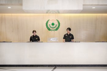 Evergreen Resort Hotel (Jiaosi)