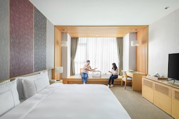 Evergreen Resort Hotel (Jiaosi)
