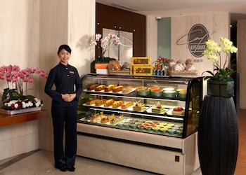 Evergreen Resort Hotel (Jiaosi)