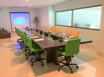 Siam Triangle Hotel