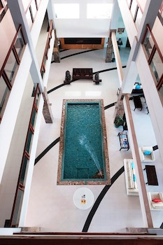 Siam Triangle Hotel