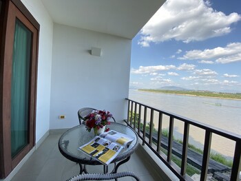 Siam Triangle Hotel