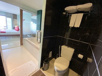 Siam Triangle Hotel