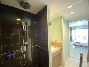 Siam Triangle Hotel