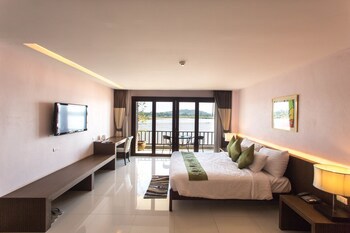 Siam Triangle Hotel