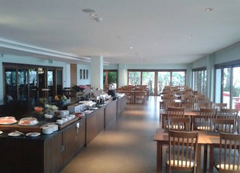 Siam Triangle Hotel