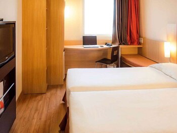 Ibis Petrolina