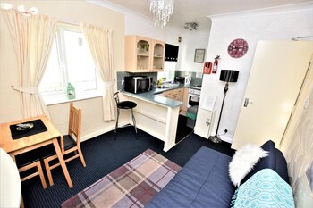 Bridle Lodge Apartments