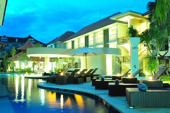 Grand Barong Resort