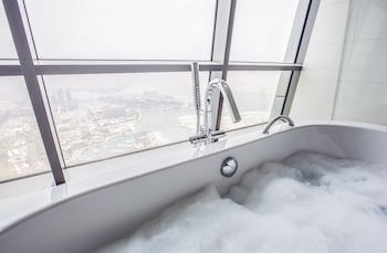 Conrad Abu Dhabi Etihad Towers