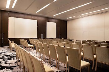 Conrad Abu Dhabi Etihad Towers