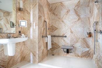 Conrad Abu Dhabi Etihad Towers