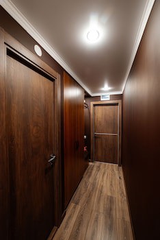 Chagala Uralsk Hotel