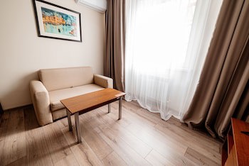 Chagala Uralsk Hotel