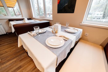 Chagala Uralsk Hotel
