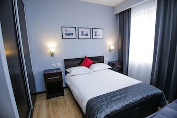 Chagala Uralsk Hotel