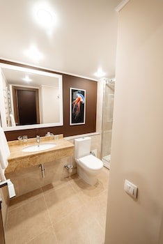 Chagala Uralsk Hotel