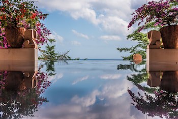 Anantara Uluwatu Bali Resort