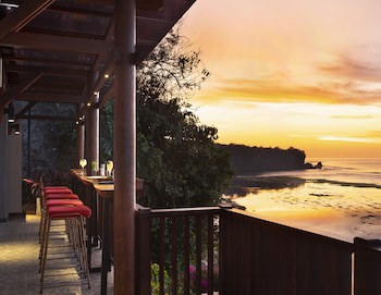 Anantara Uluwatu Bali Resort