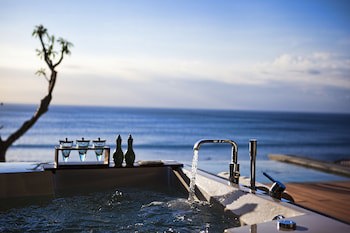 Anantara Uluwatu Bali Resort