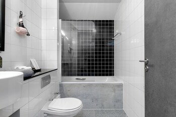 City Center Hotel
