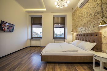 Central Dayflat Apartments
