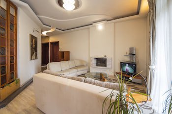Central Dayflat Apartments