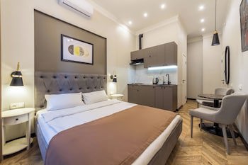 Central Dayflat Apartments