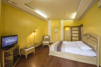 Central Dayflat Apartments