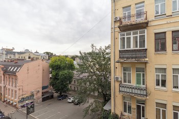 Central Dayflat Apartments