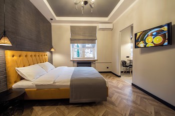 Central Dayflat Apartments